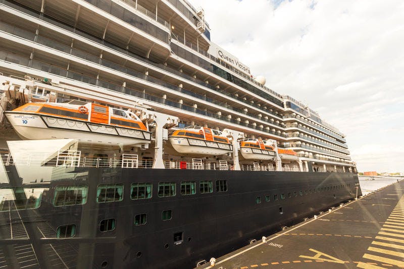queen victoria cruise ship