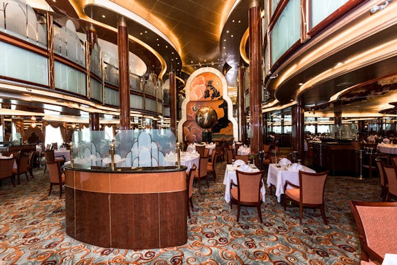 restaurants near the royal yacht britannia