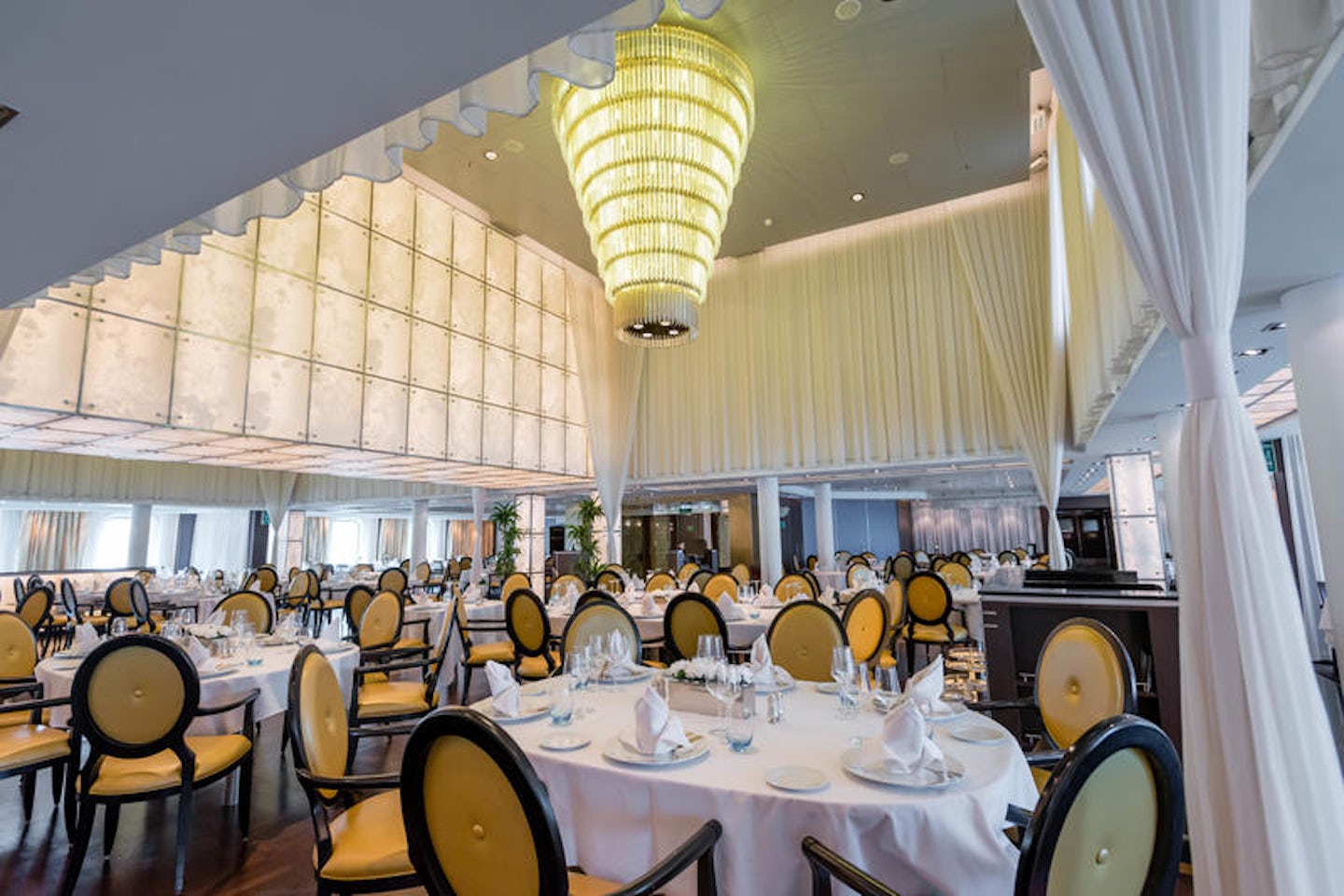 The Restaurant on Seabourn Quest