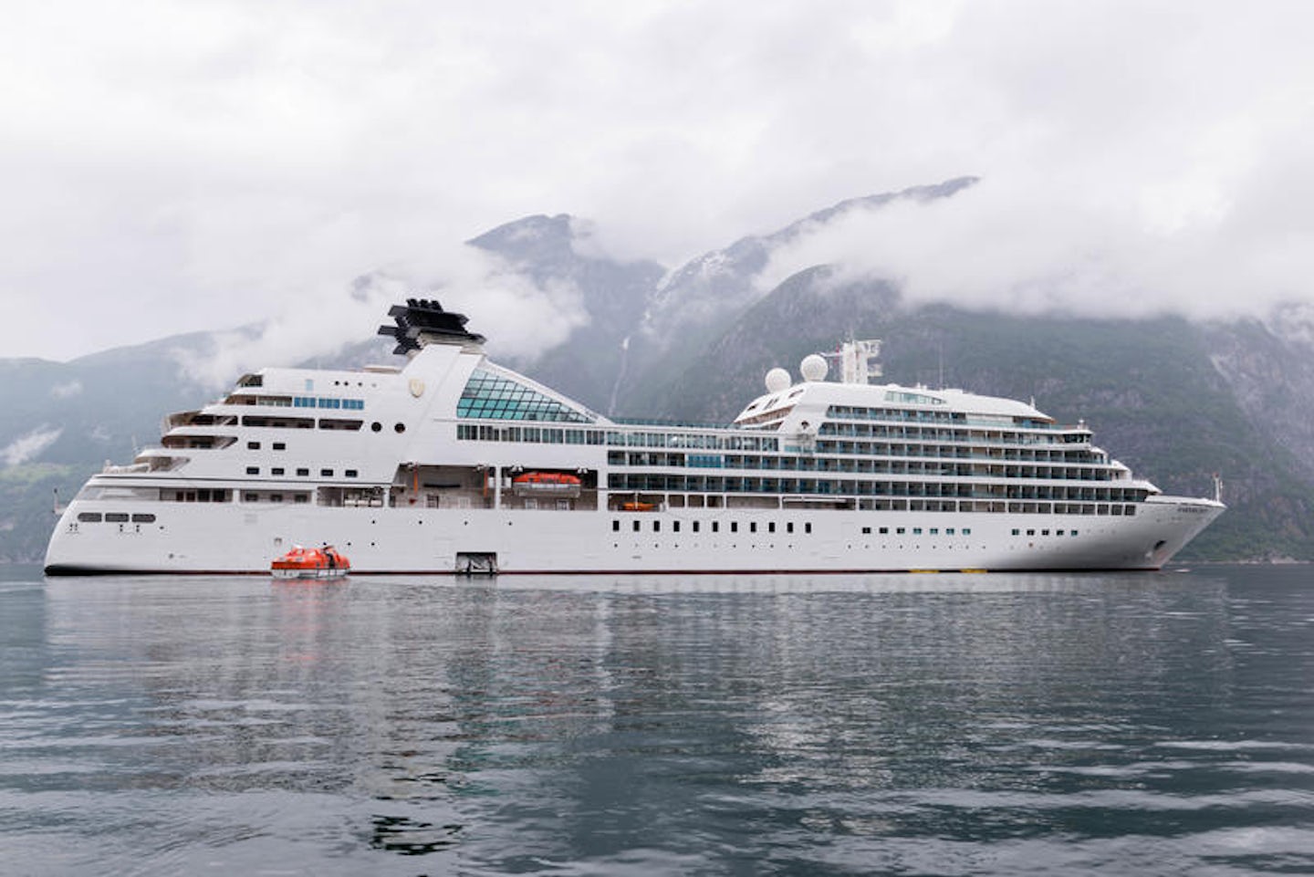Ship Exterior on Seabourn Quest