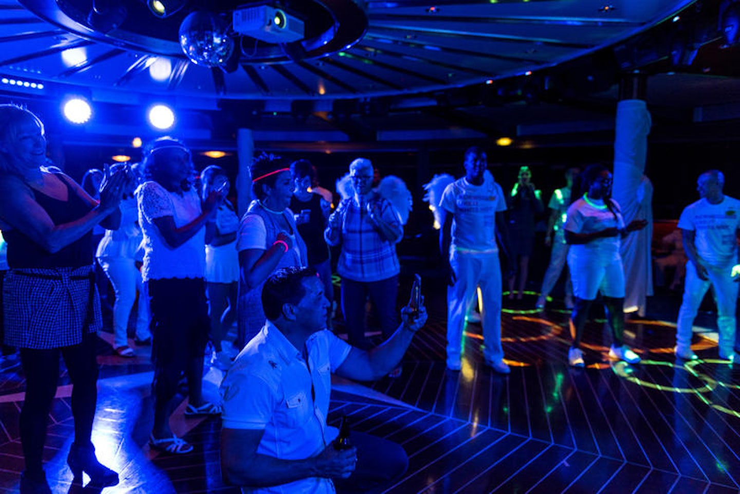 White Hot Party on Norwegian Pearl