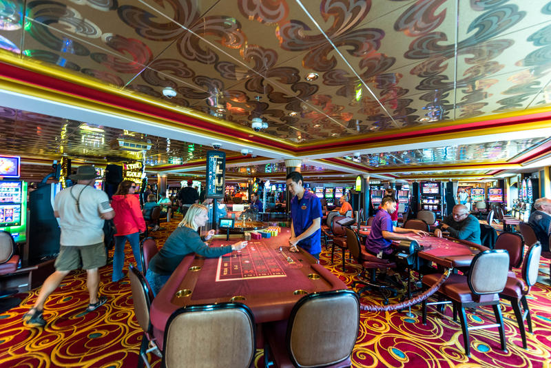 cruise ship casino uae