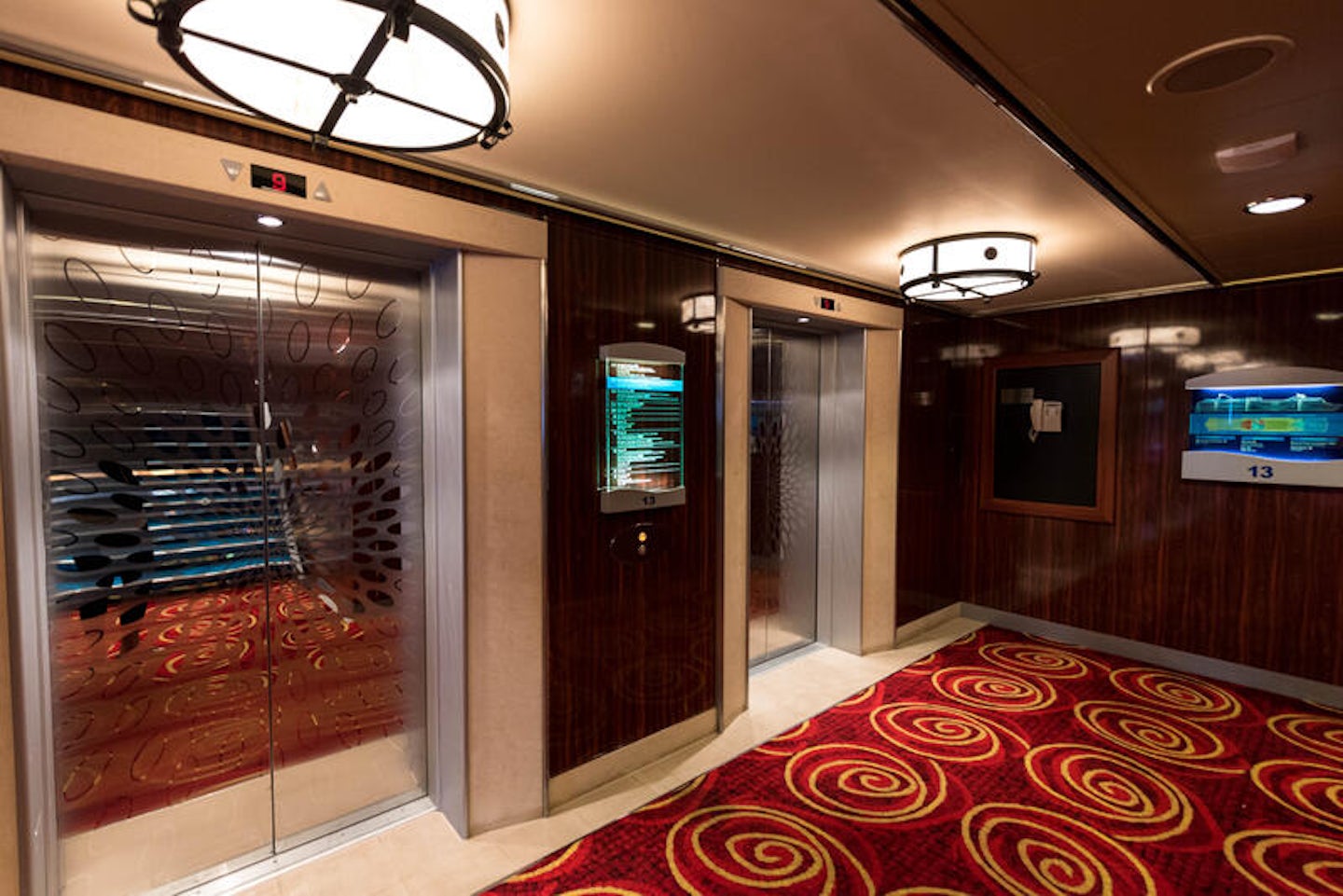 Elevators on Norwegian Pearl