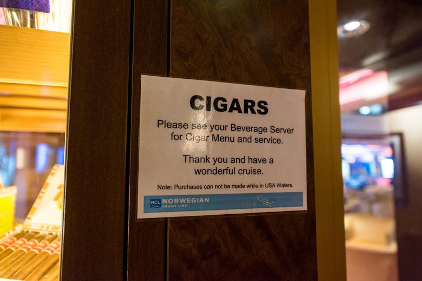 Corona Cigar Club on Norwegian Pearl
