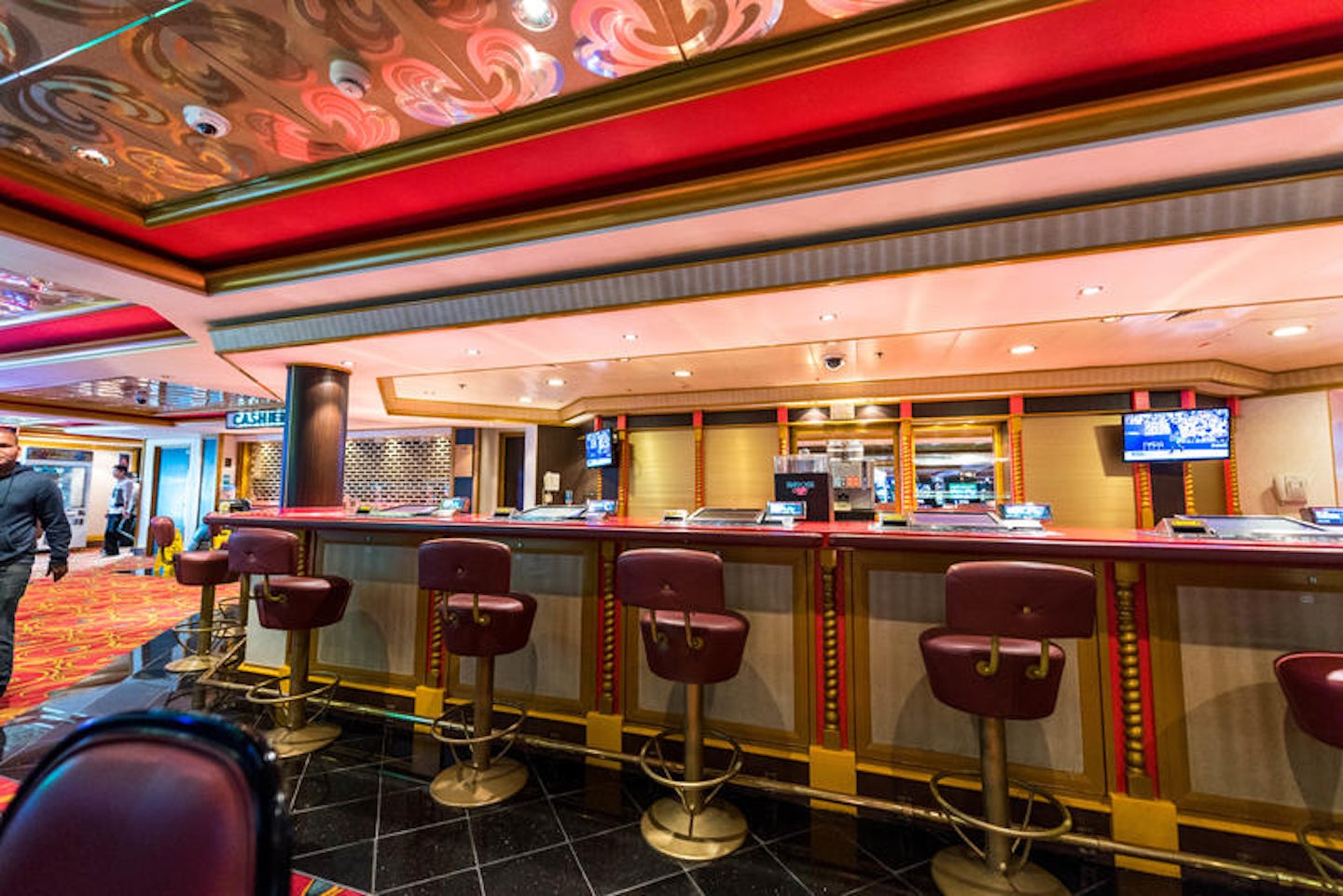 Casino Bar on Norwegian Pearl