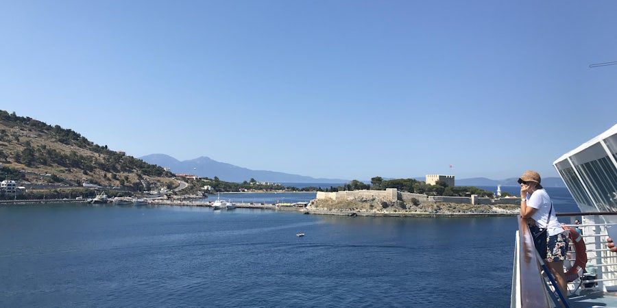 5 Reasons to Consider a Greek Isles Cruise on Celestyal Cruises