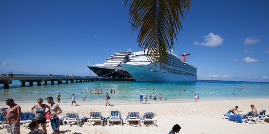 CDC Extends No Sail Order for Cruise Ships