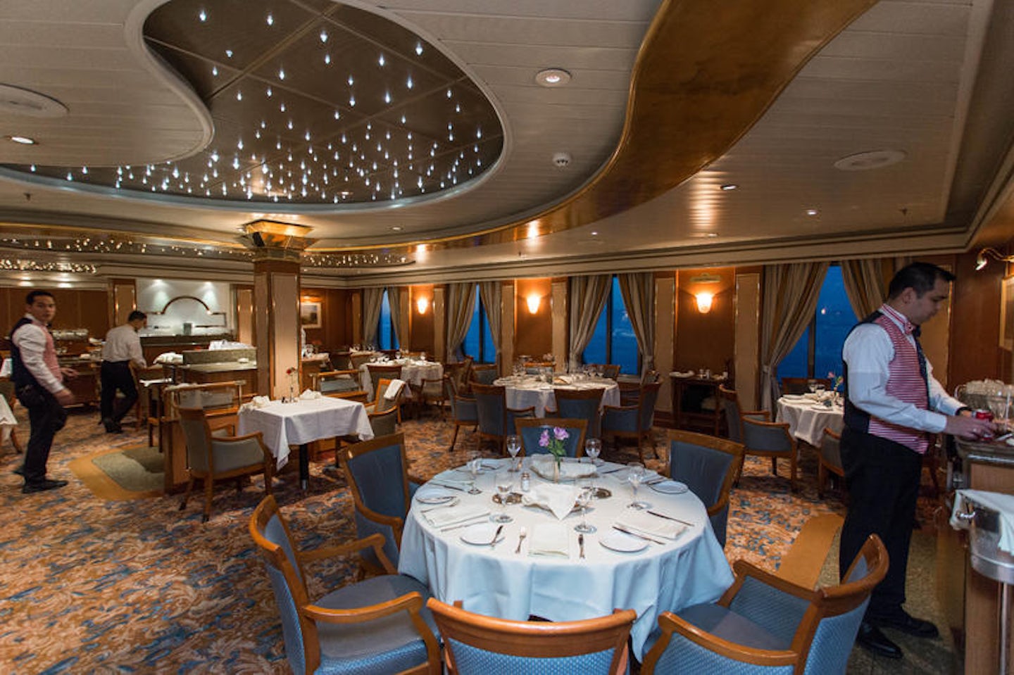 coral princess provence dining room