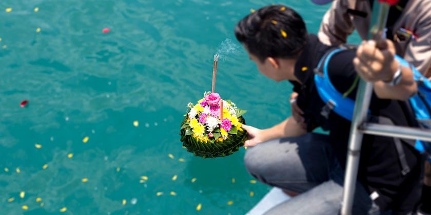 Ashes Ceremony in Thailand (Photo: Bignai/Shutterstock) 
