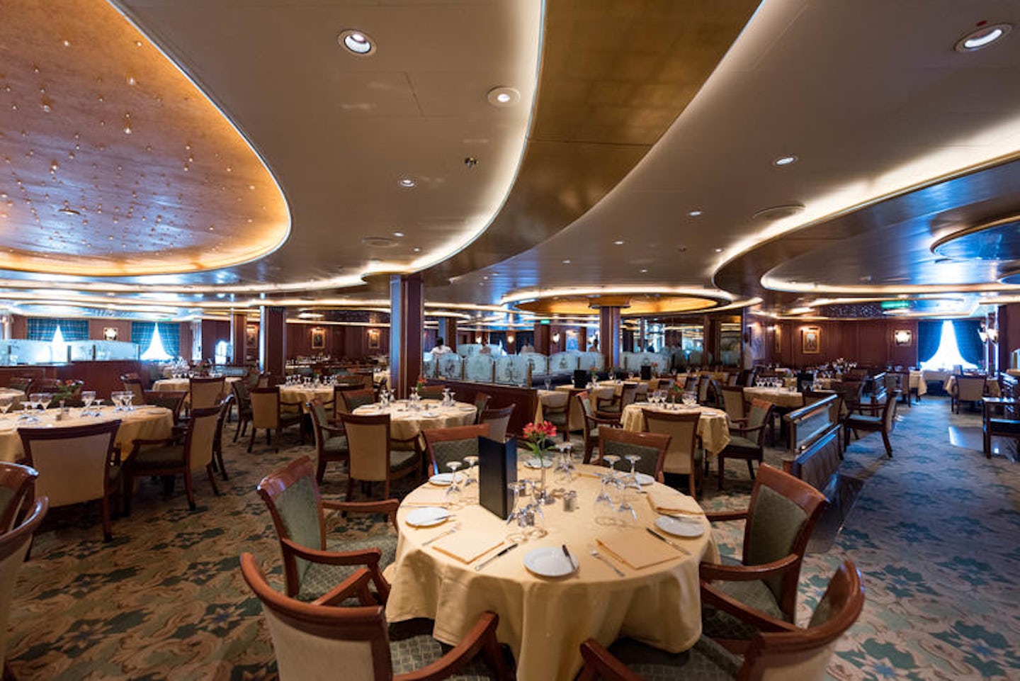 Botticelli Dining Room On Emerald Princess Cruise Ship Cruise Critic botticelli-dining-room-on-emerald-princess-cruise-ship-cruise-critic