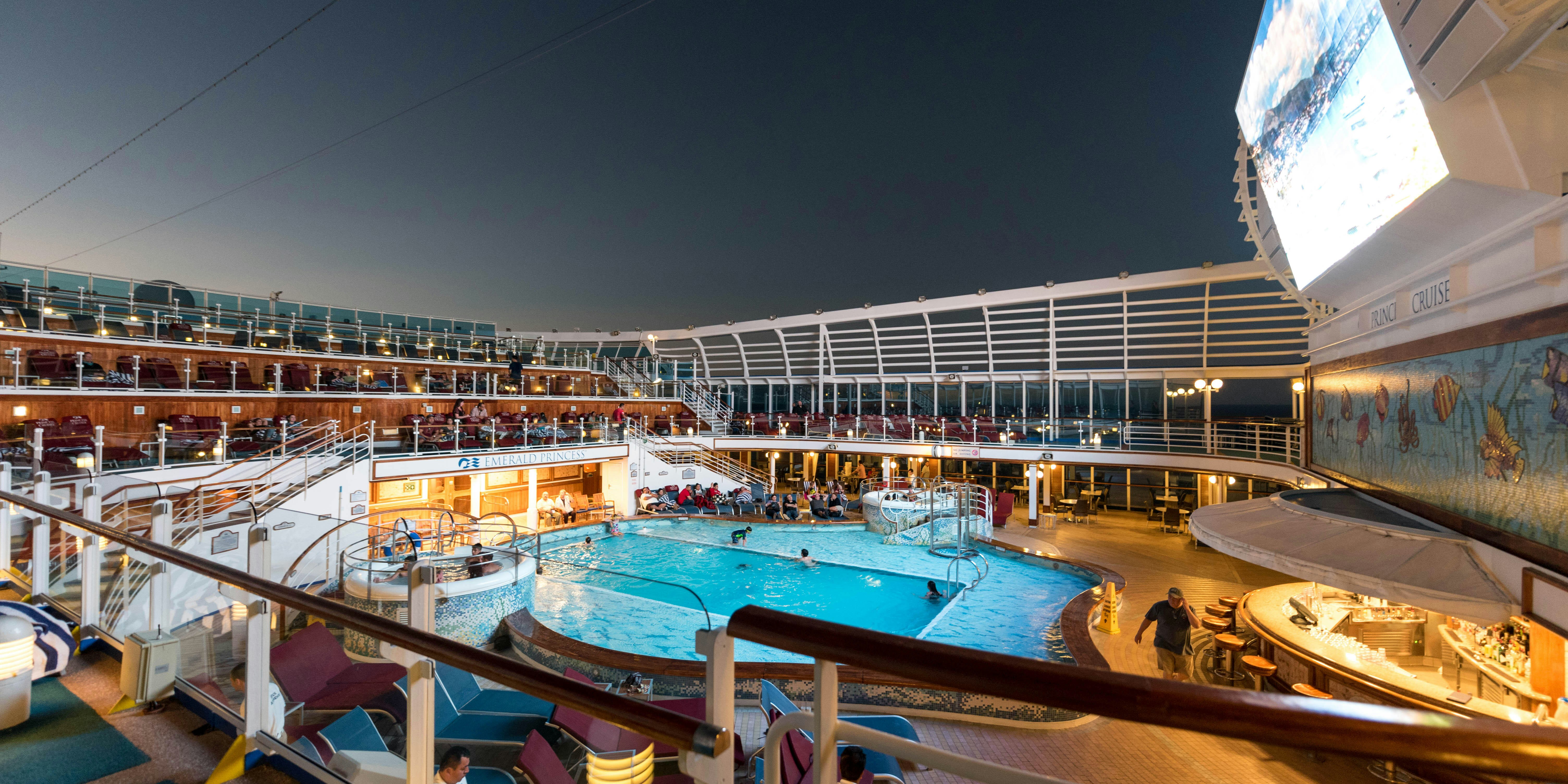 4 Best Cruise Lines for NFL Football