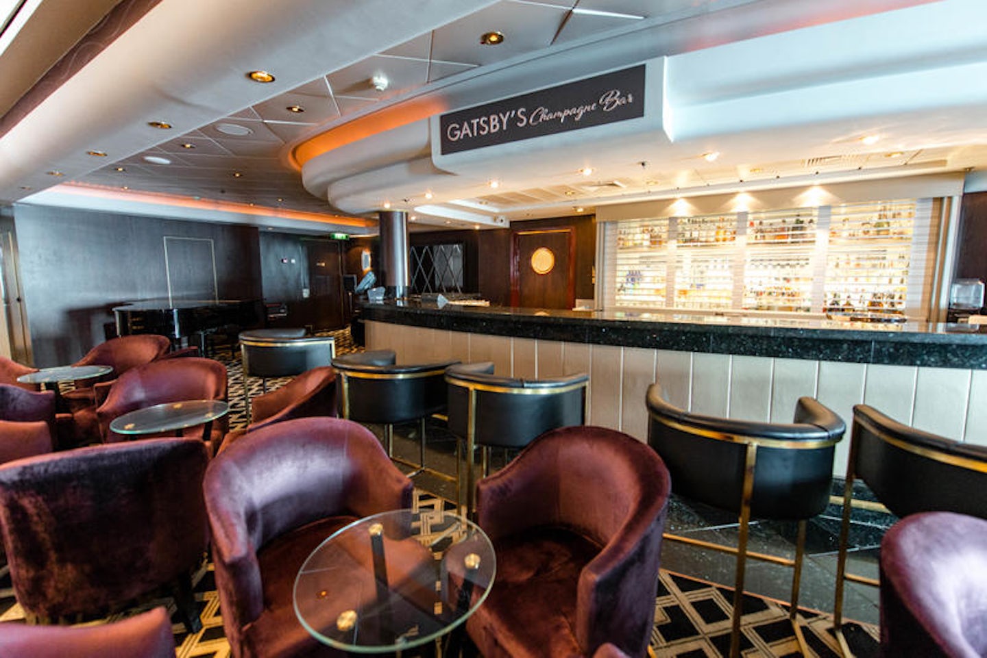 Gatsby's Champagne Bar on Norwegian Dawn