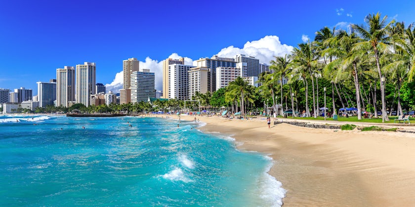 Waikiki Beach in Honolulu, Hawaii (Photo: emperorcosar/Shutterstock)
