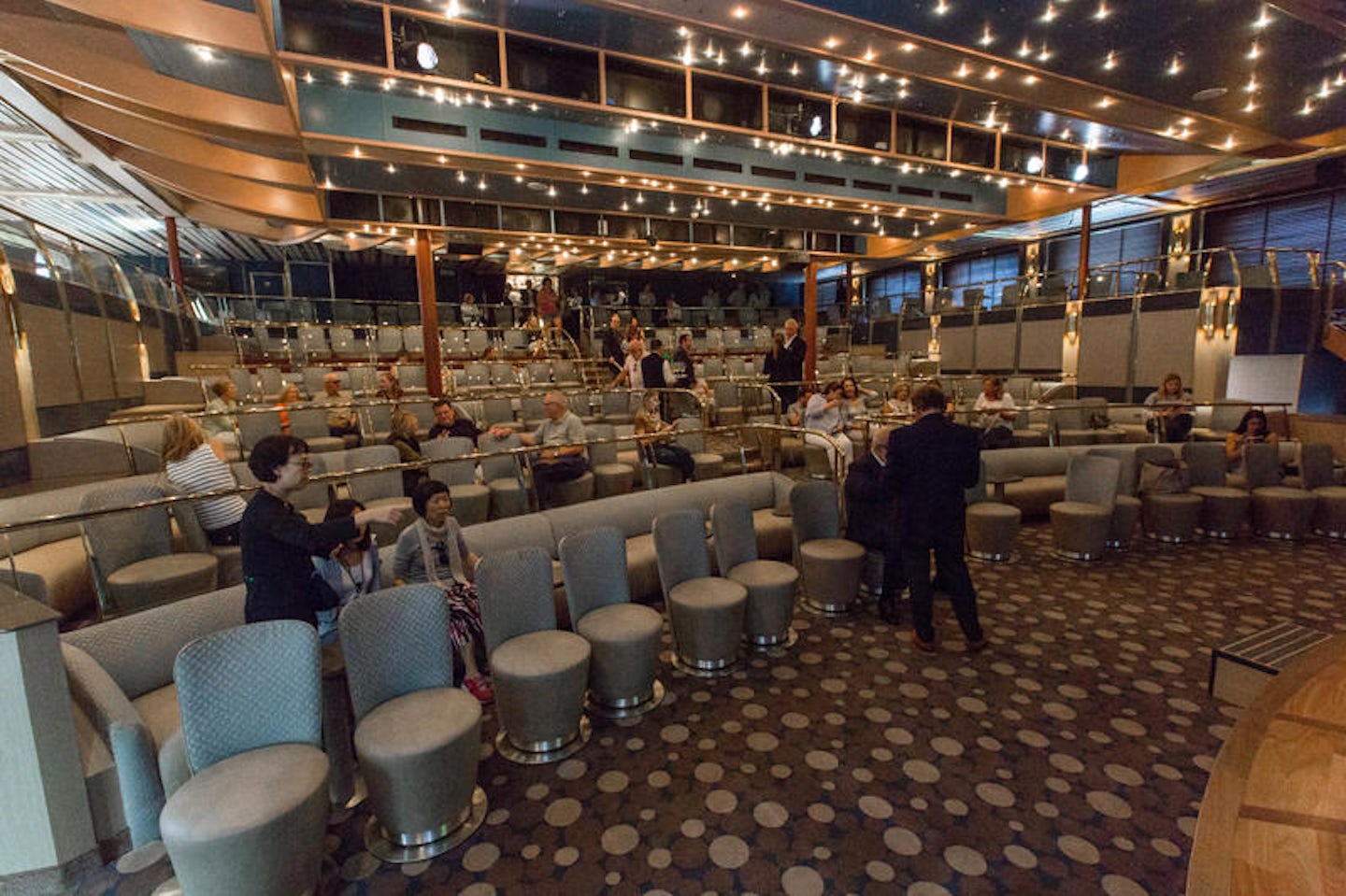 Explorer Lounge on Silver Cloud Expedition