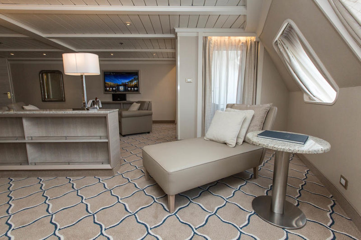 The Grand Suite on Silver Cloud Expedition