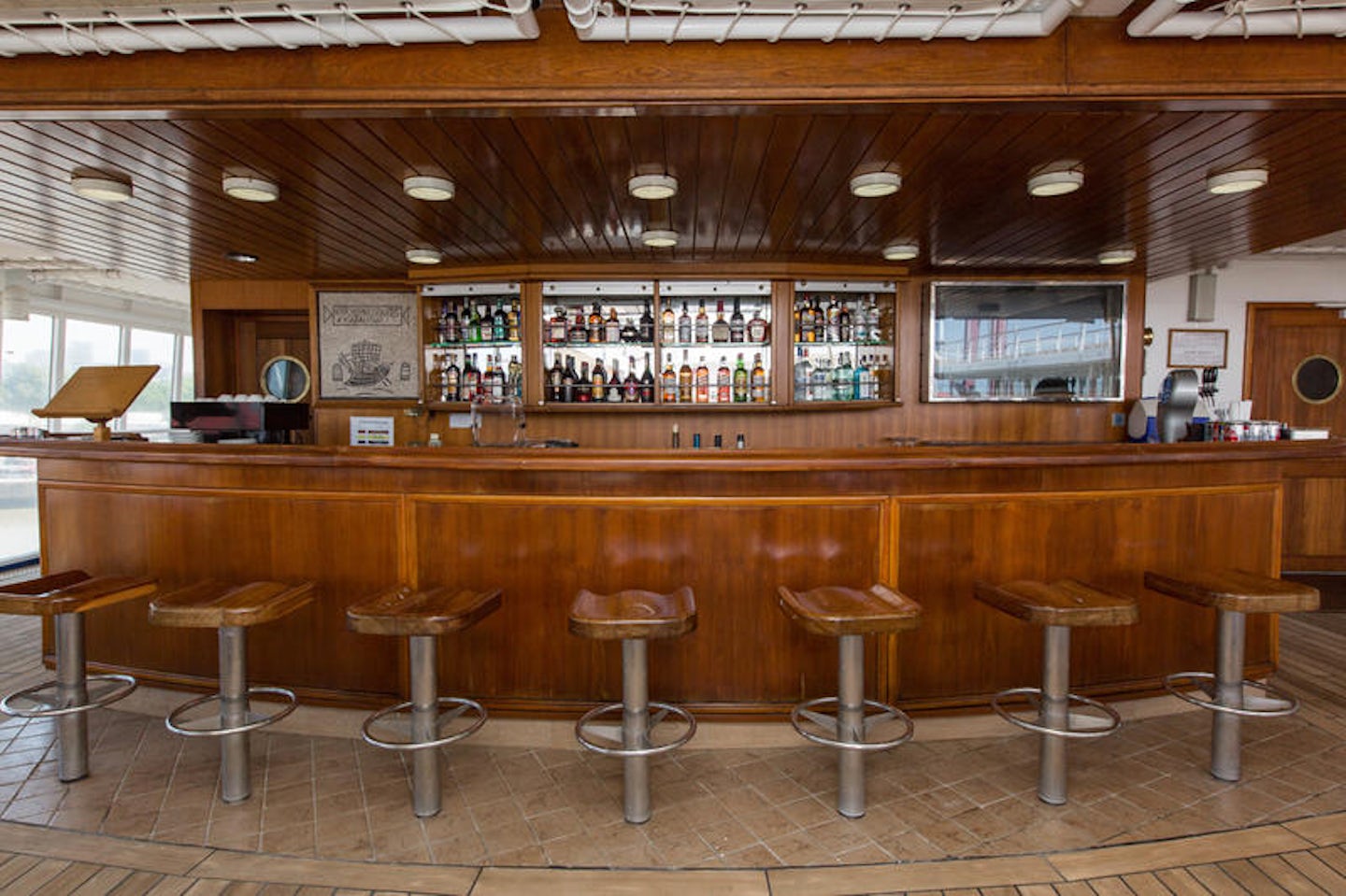 Pool Bar on Silver Cloud Expedition