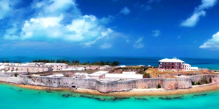 Panorama of the King's Wharf in Bermuda (Photo: Just dance/Shutterstock)
