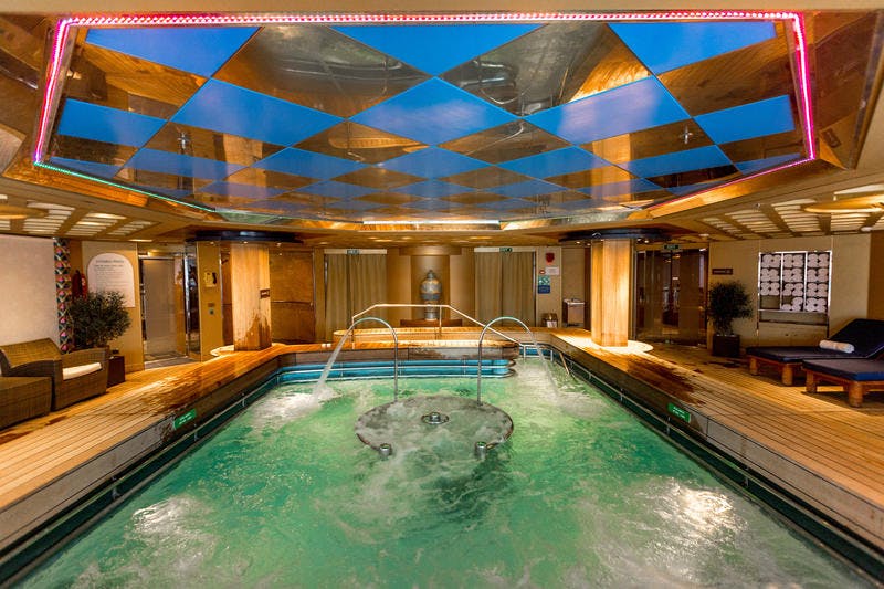 Spa Pool on Holland America Zuiderdam Cruise Ship Cruise Critic