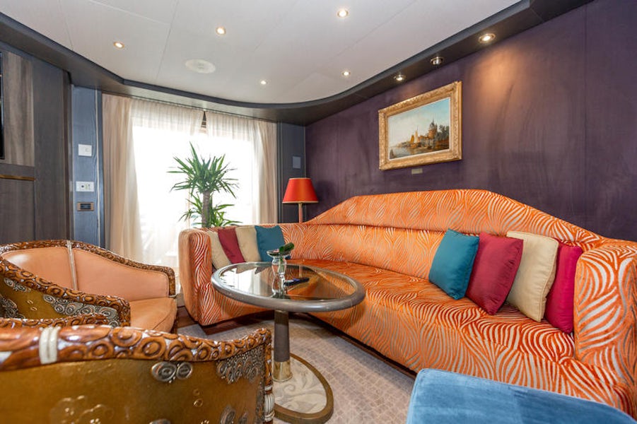 Pinnacle Suite on Holland America Zuiderdam Cruise Ship - Cruise Critic