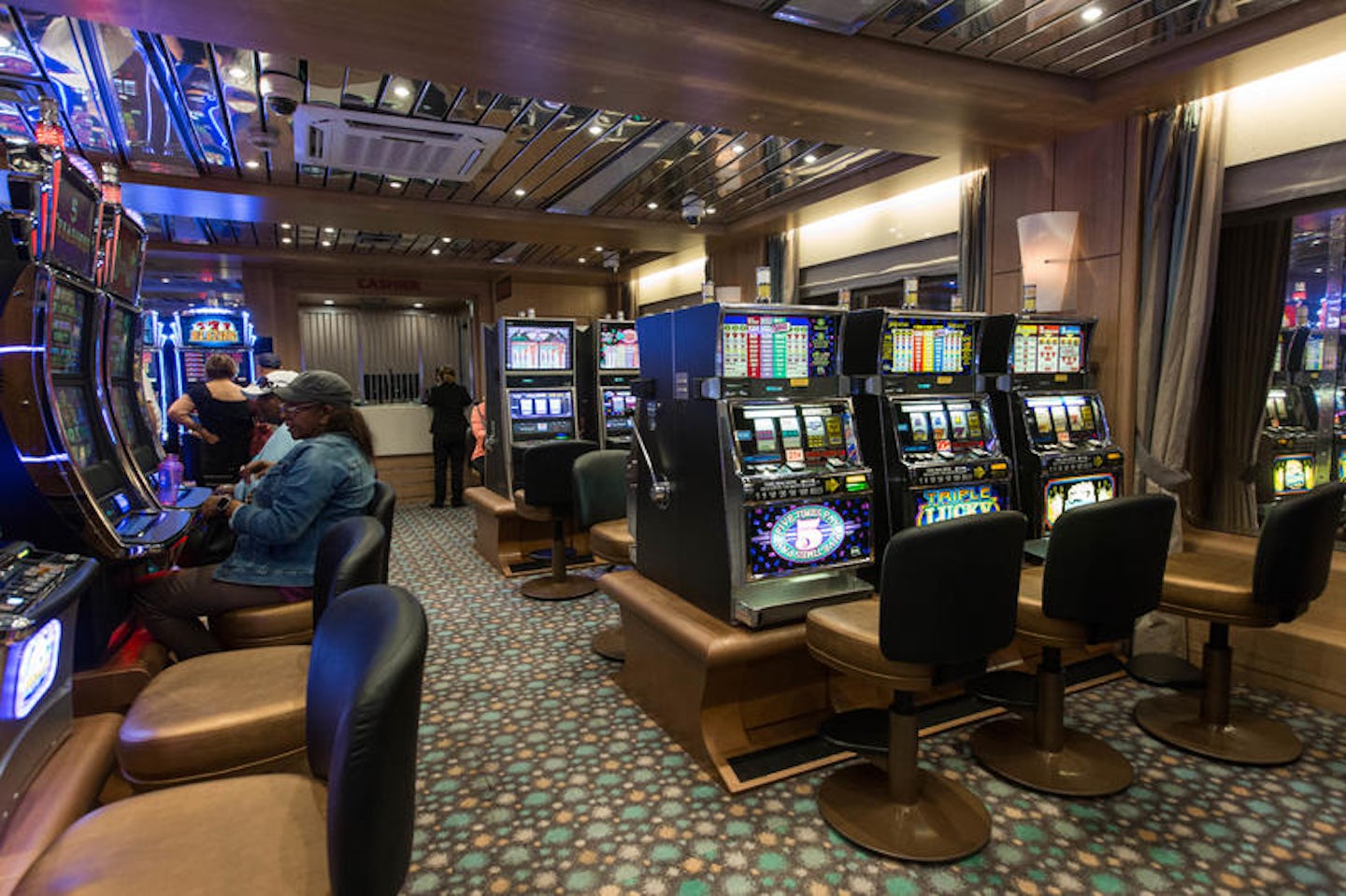 paradice riverboat casino