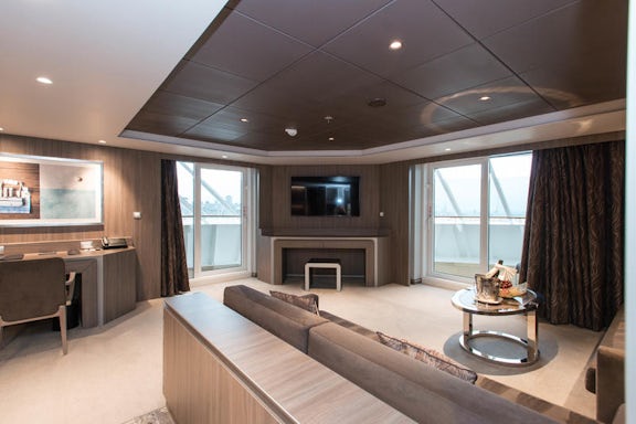msc yacht club royal suite meraviglia