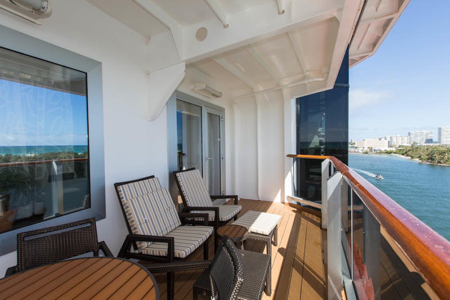 Neptune Suite on Holland America Nieuw Amsterdam Cruise Ship Cruise