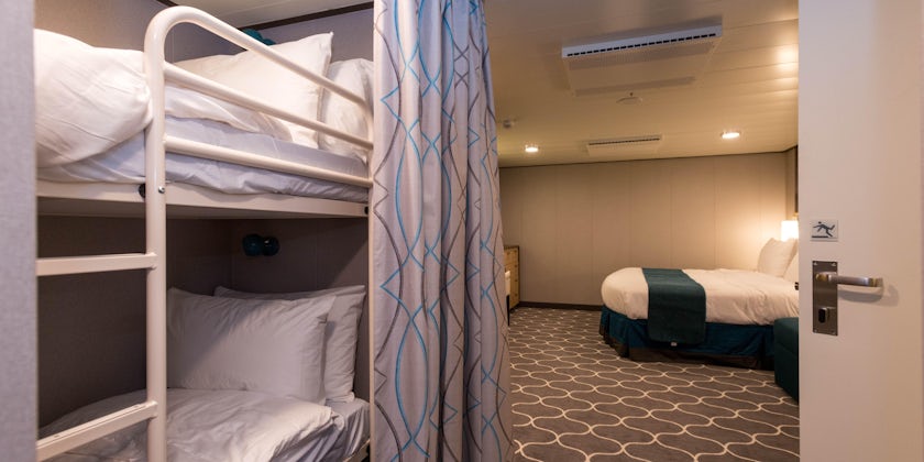 The Family Interior Cabin on Symphony of the Seas (Photo: Cruise Critic)