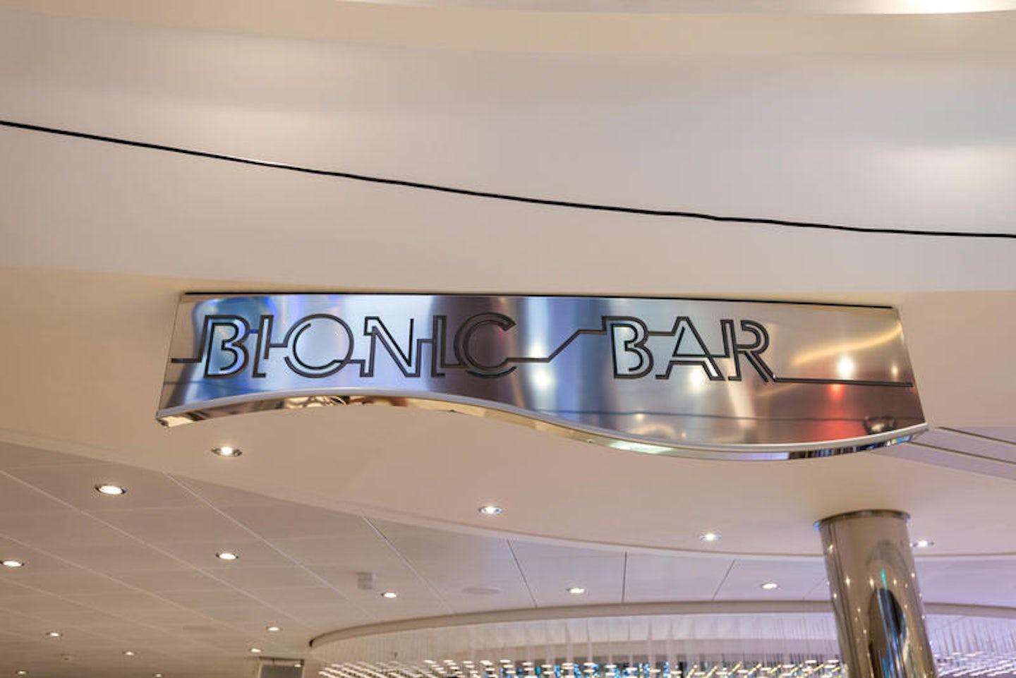 Bionic Bar on Symphony of the Seas