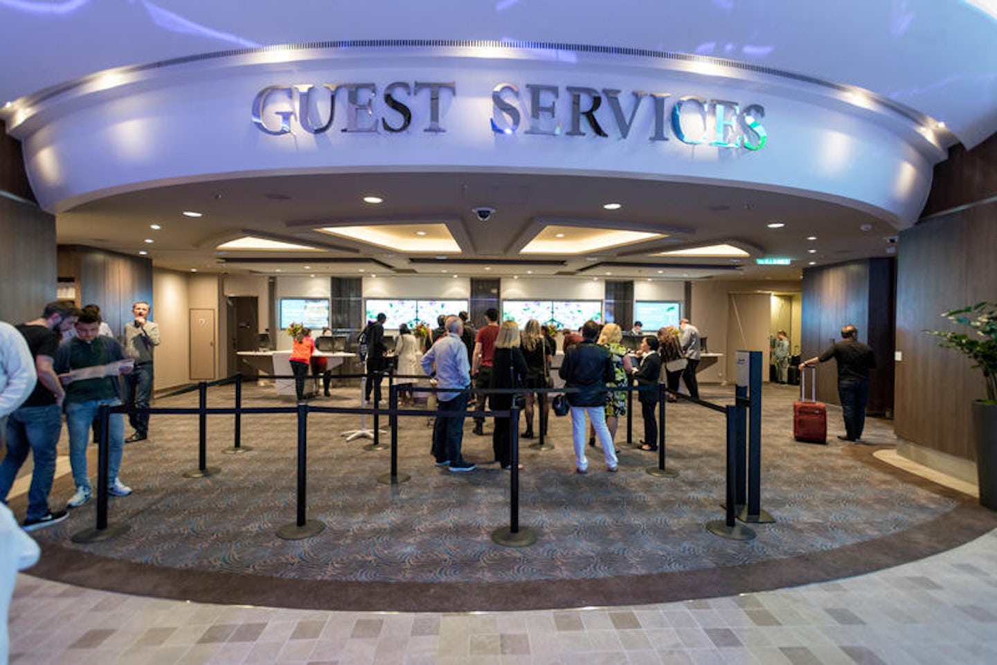 Guest Services on Symphony of the Seas