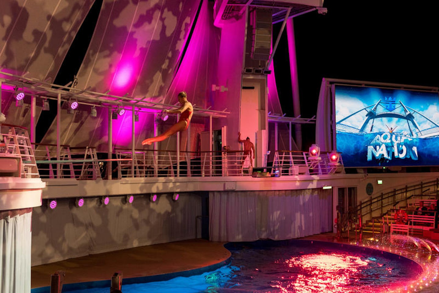 AquaTheater on Symphony of the Seas