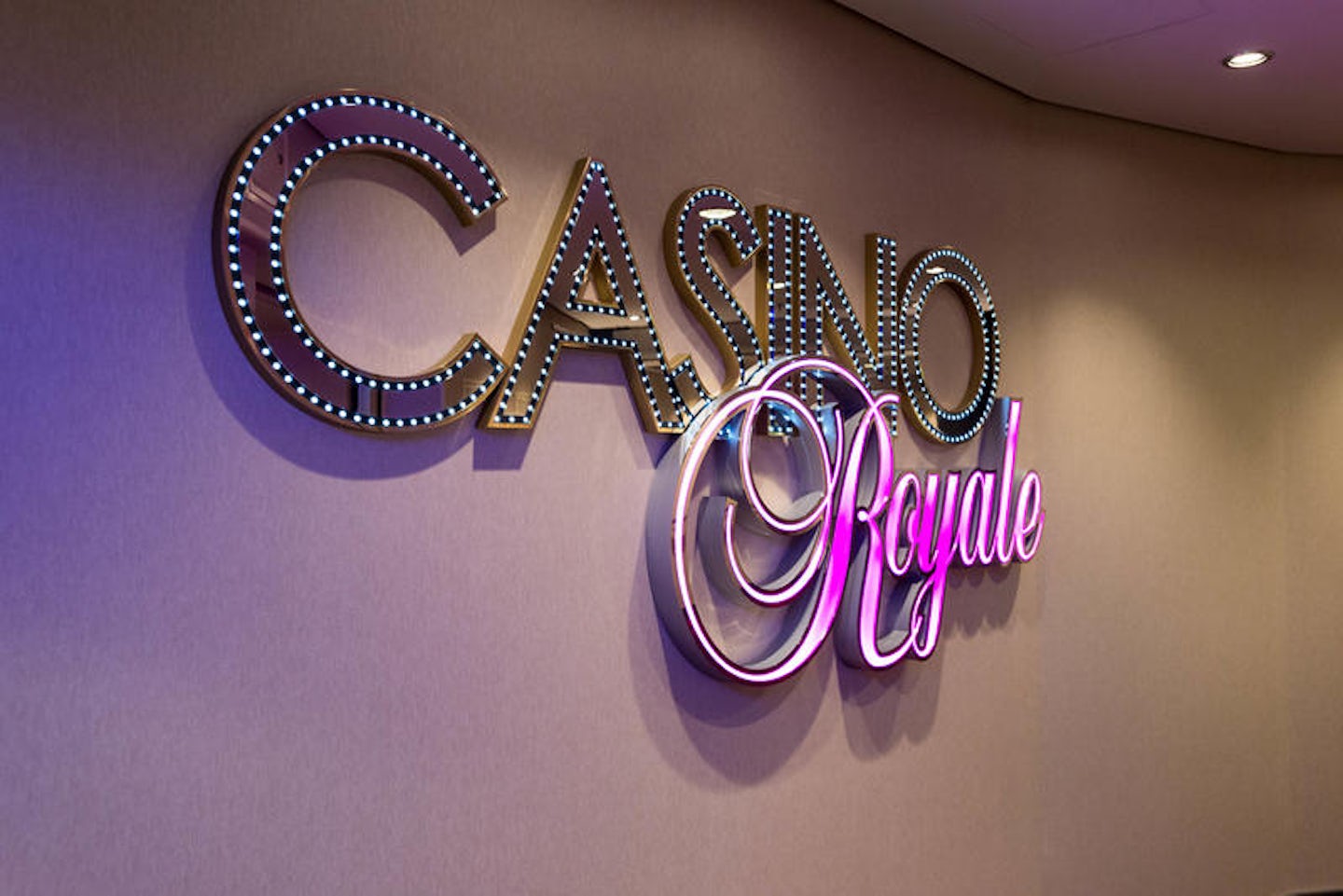 Casino Royale on Symphony of the Seas