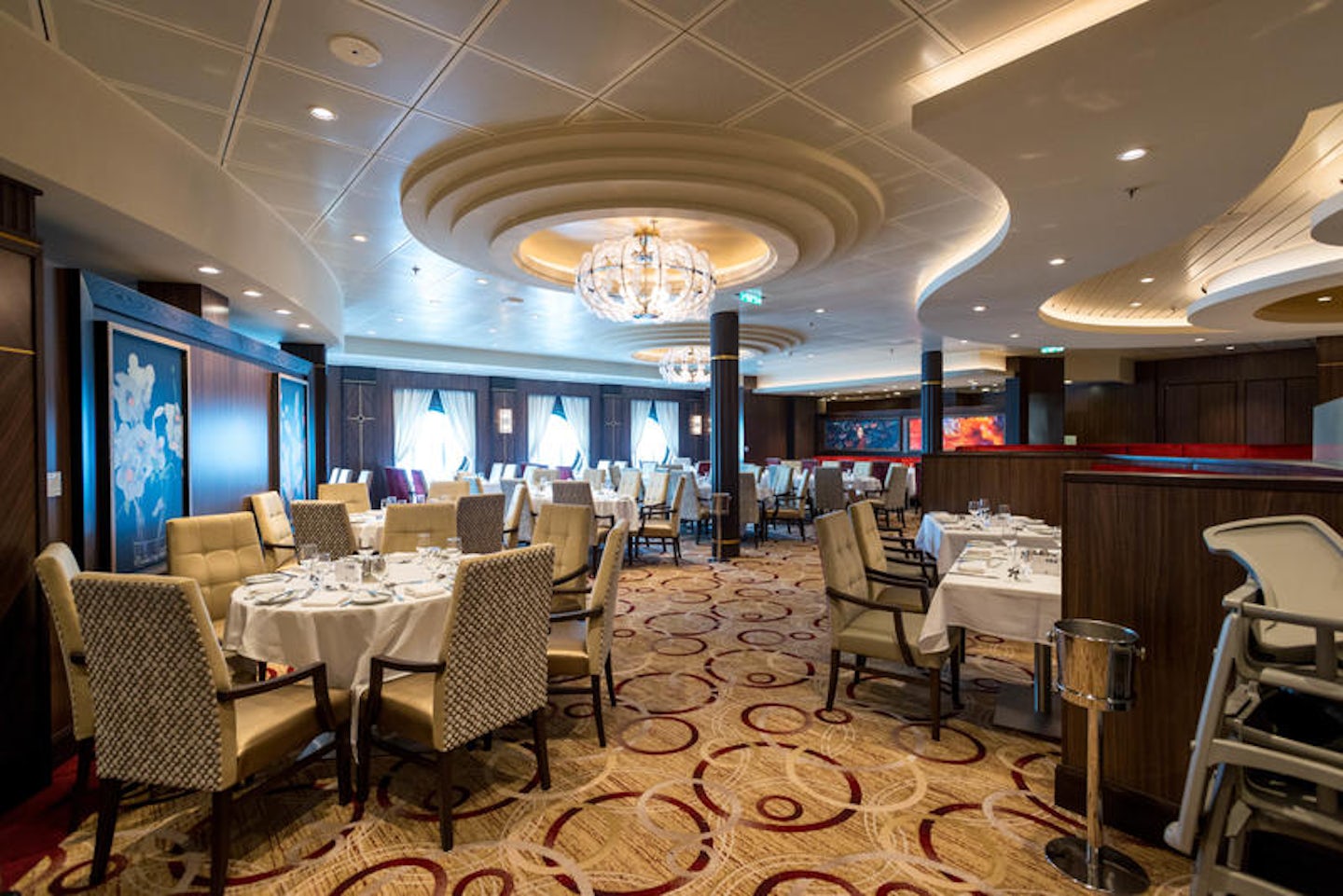 Main Dining Room on Symphony of the Seas