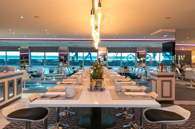 dine and cruise