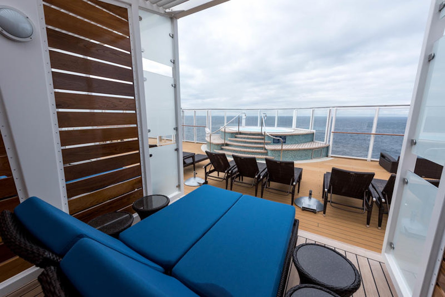 The Haven Courtyard on Norwegian Bliss