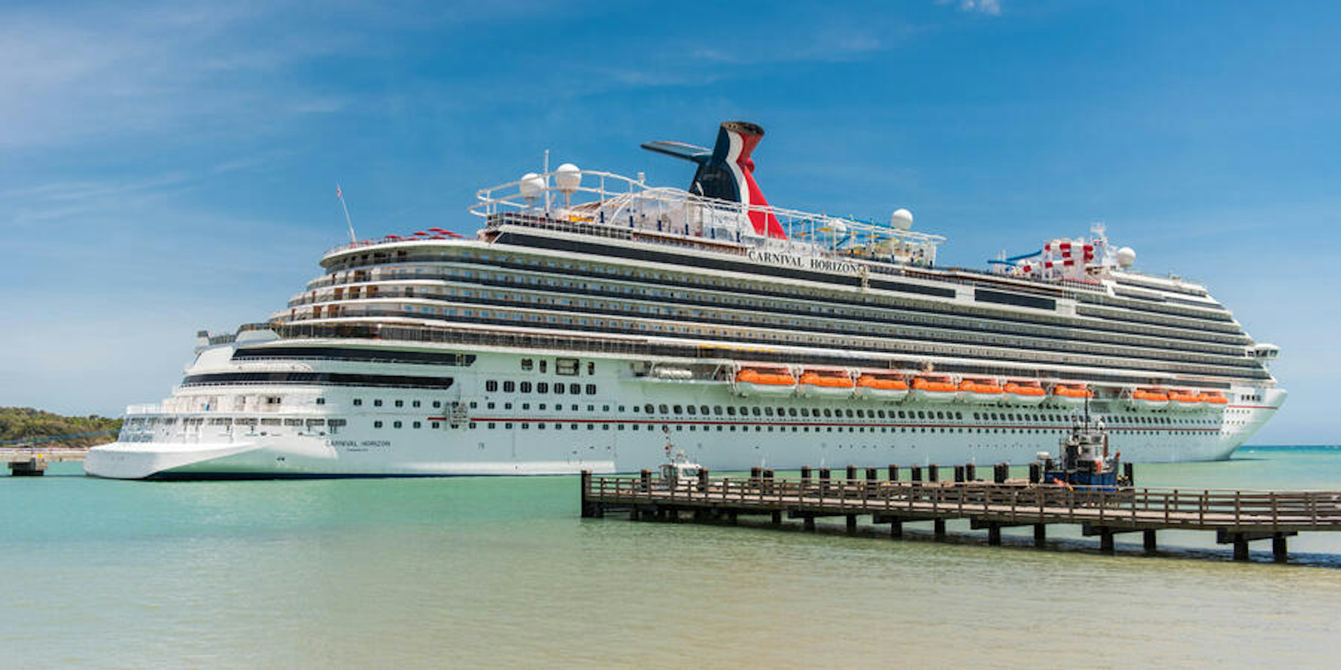carnival cruise line largest ship