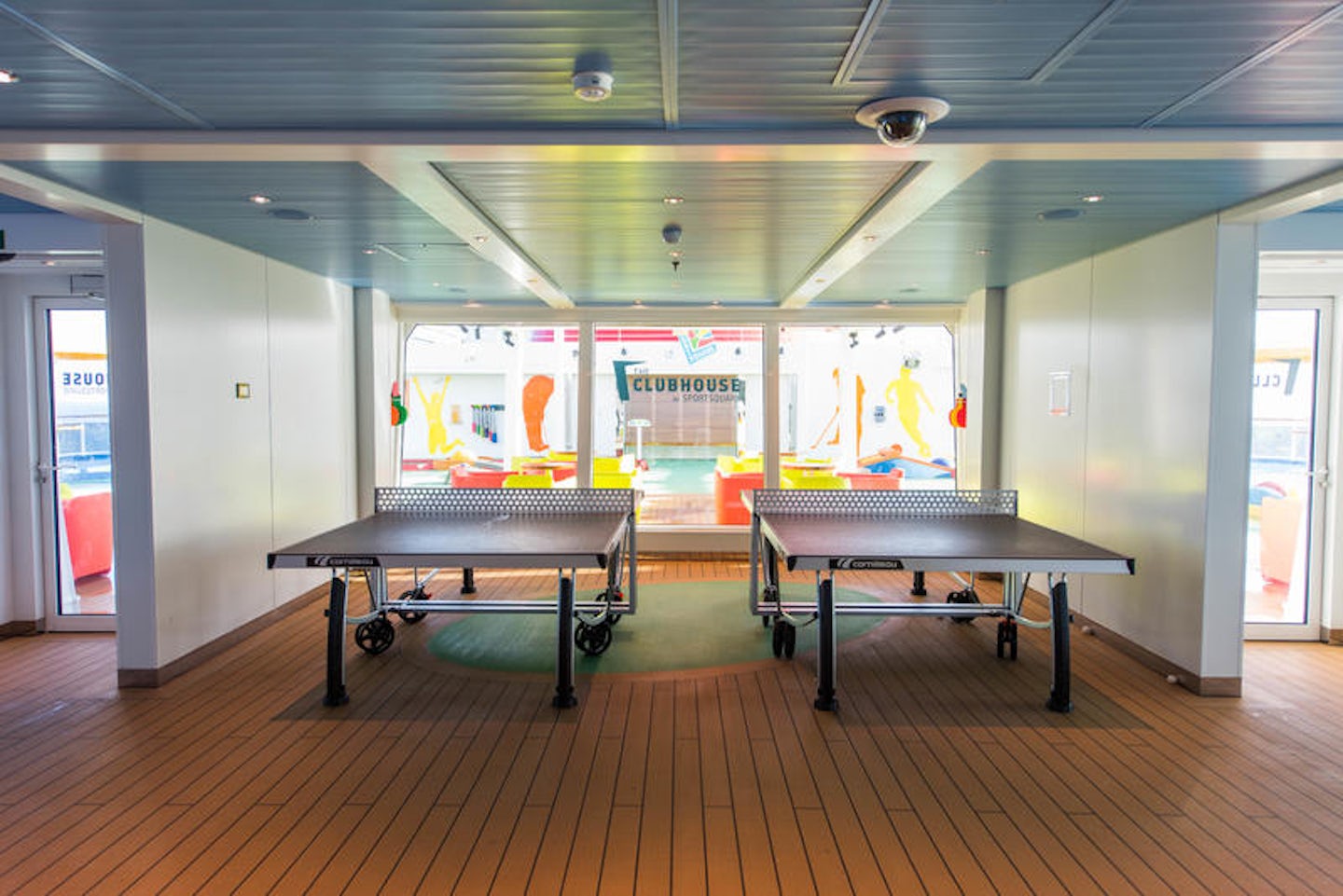 The Clubhouse on Carnival Horizon