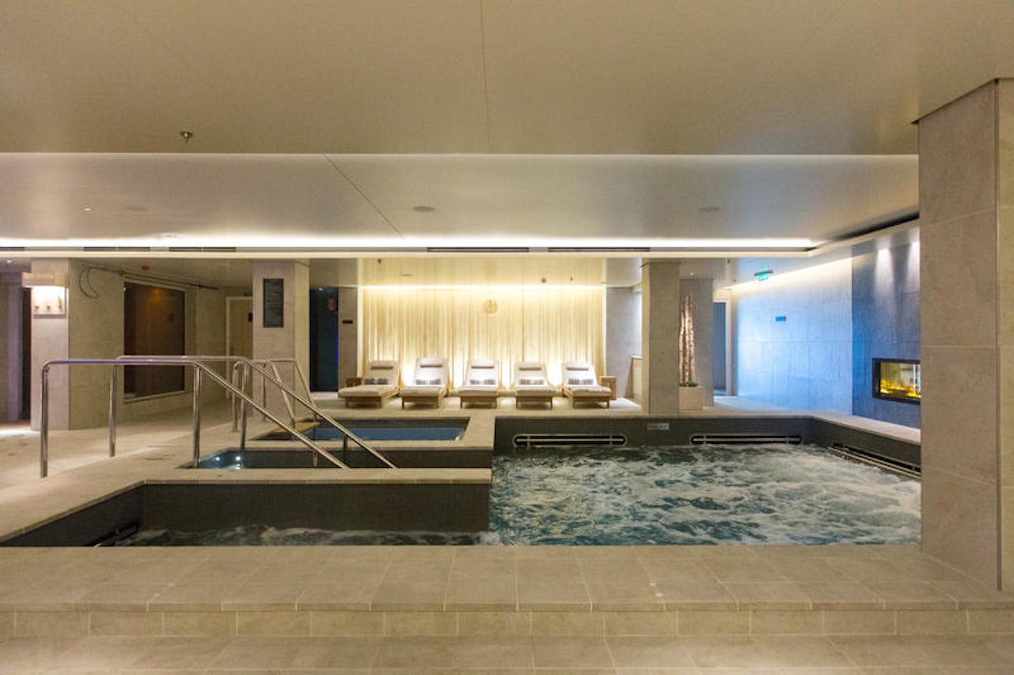 Vitality Pool & Hot Tub in the Spa on Viking Orion
