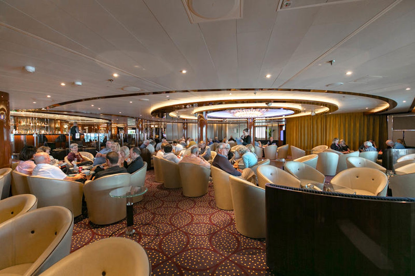 Trivia at The Club Bar on Seabourn Ovation