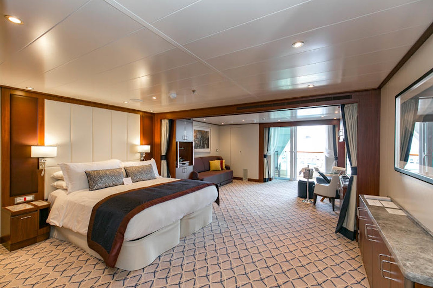 The Accessible Penthouse Suite on Seabourn Ovation