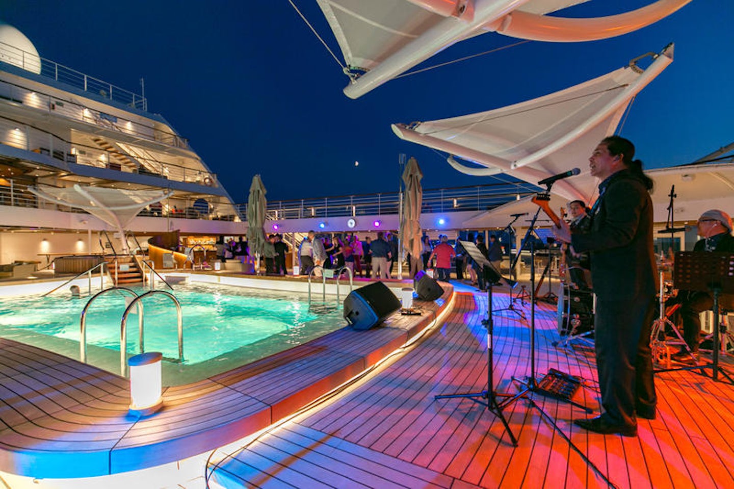 End of Cruise Celebration Dance Party on Seabourn Ovation