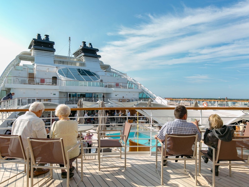 best cruise line for 30 40 year olds