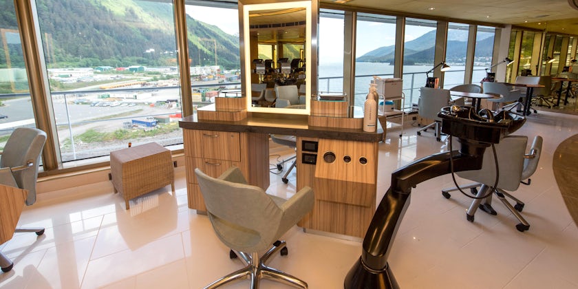 Salon on Noordam (Photo: Cruise Critic)