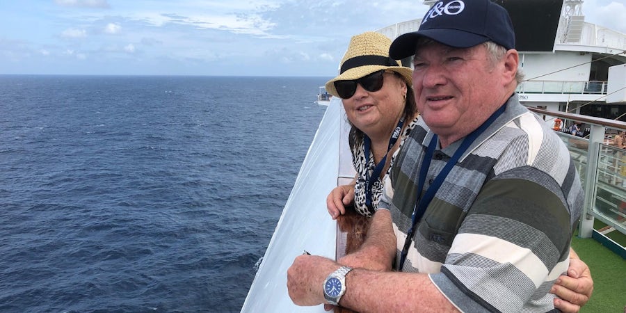 Water Relief! Aussie Farmers Enjoy P&O's Drought Relief Cruises 