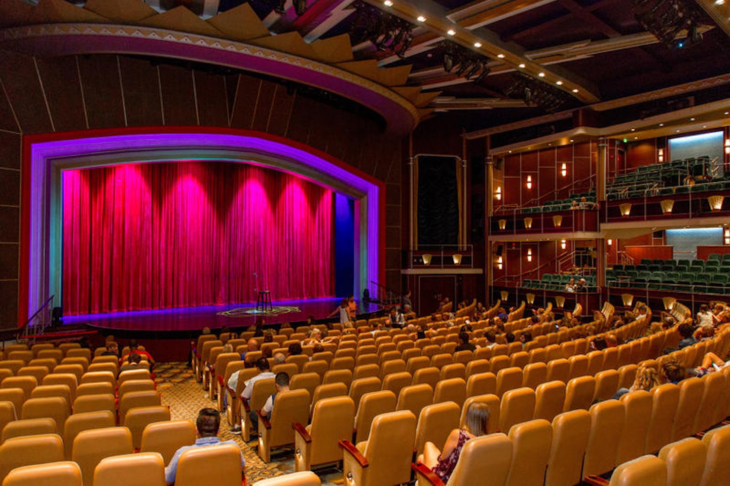 Royal Theater on Mariner of the Seas