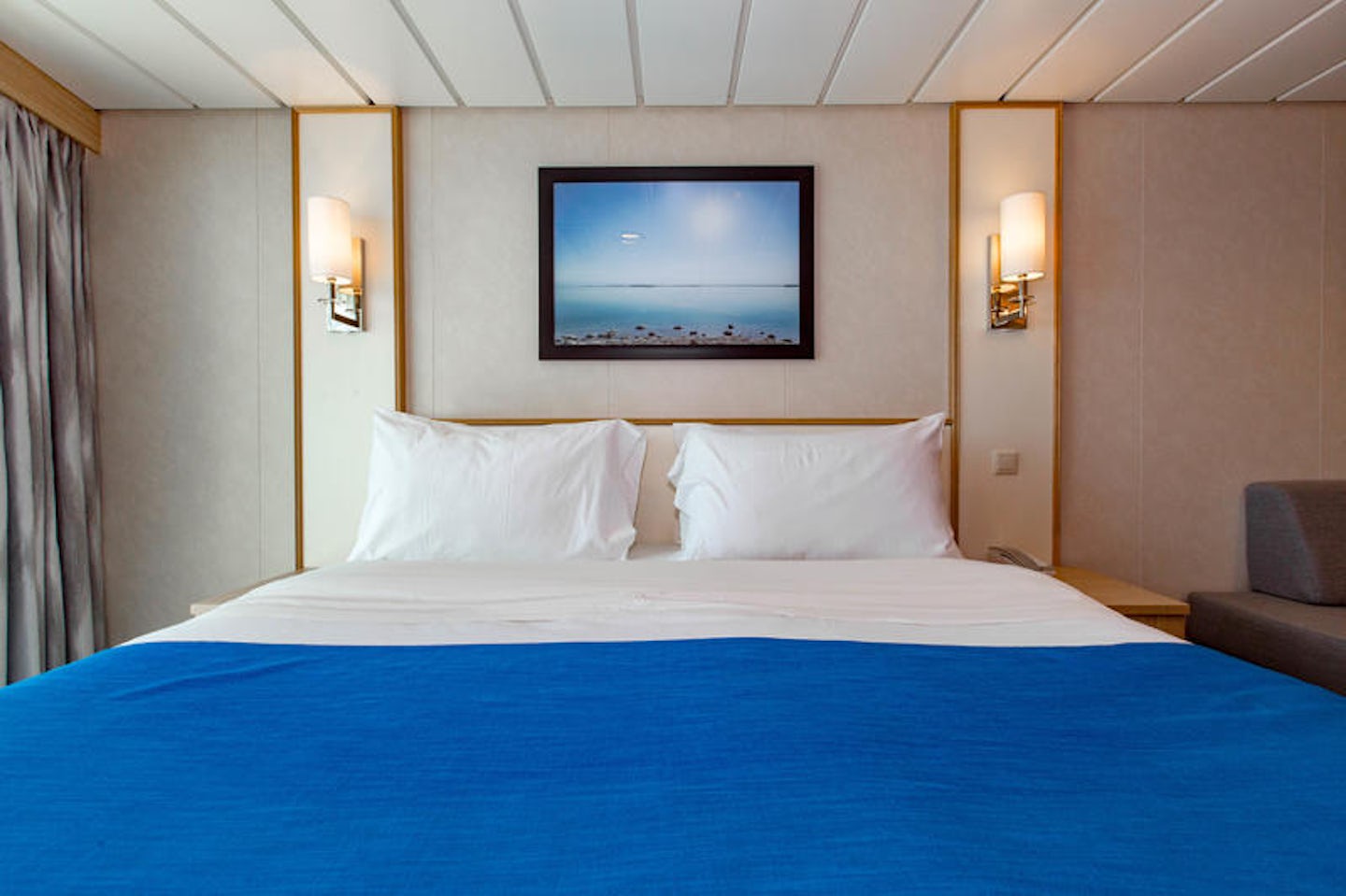 The Panoramic Ocean-View Cabin on Mariner of the Seas