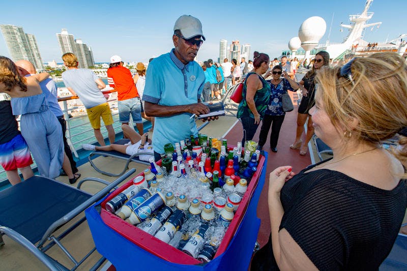 SailAway Party on Royal Caribbean Mariner of the Seas Cruise Ship