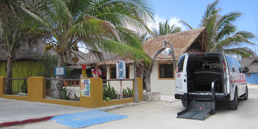 An accessible van in use for a shore excursion in Cozumel, Mexico (Photo: Silversea Cruises)