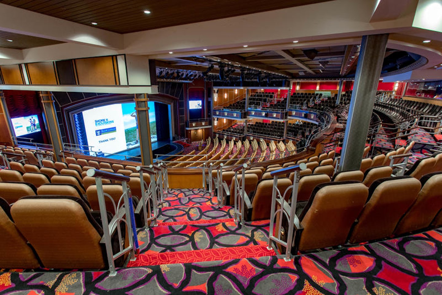 Alhambra Theatre on Independence of the Seas