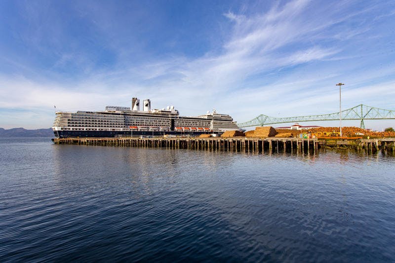astoria cruise ship