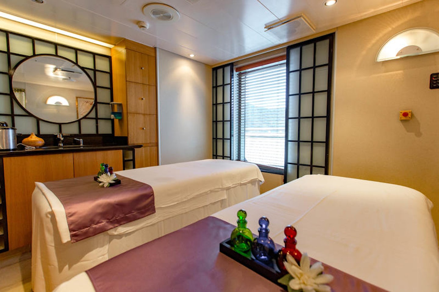 Couples' Treatment Room on Ruby Princess